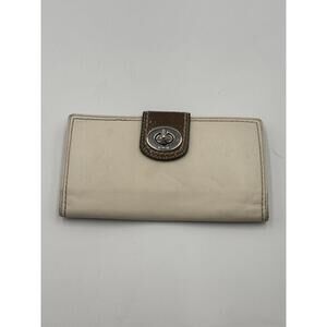 Coach Vintage Cream Leather  Turn Lock Wallet Snake Print Detail